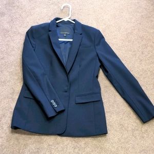 EUC Banana Republic Petite Wool Navy Blazer